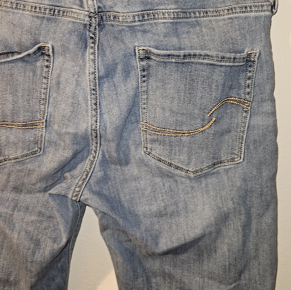 Levi Strauss Signature Modern Skinny Shorts Size 14 - Picture 11 of 11